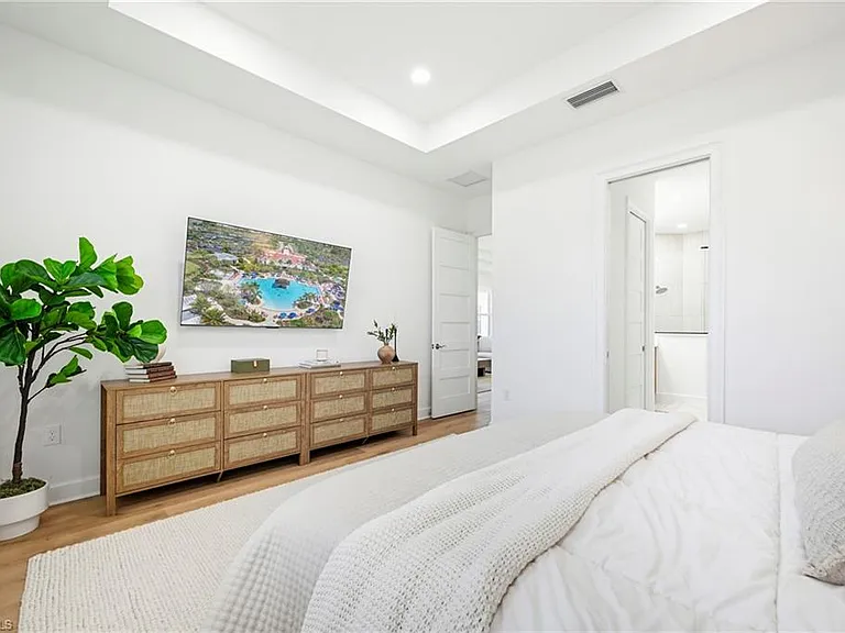 9033 Calypso Ct — Photo 15