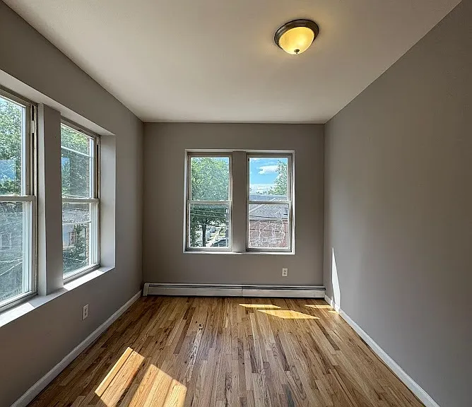 89 Columbia Ave #3D — Photo 4