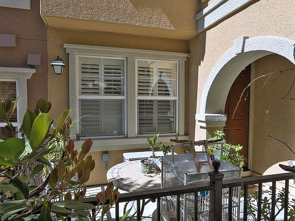 5th image of 3435 Vittoria Pl Unit 4