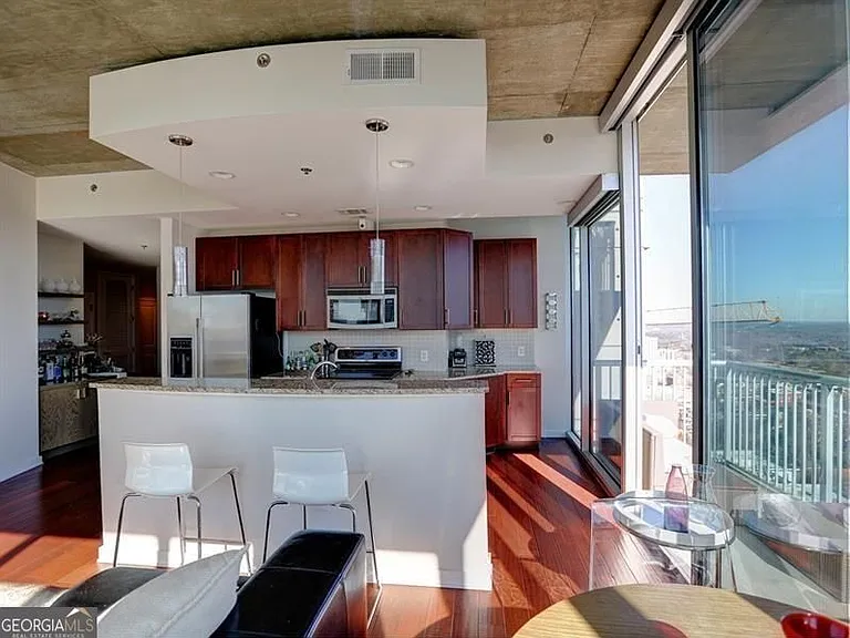 855 W Peachtree St NE #2413 — Photo 7