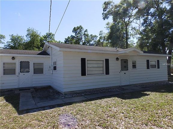2nd image of 12 Oak Cir