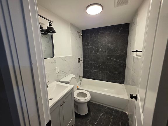 3rd image of 50 N 6th St #1A