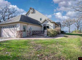2490 Albion Ave, Fairmont, MN 56031