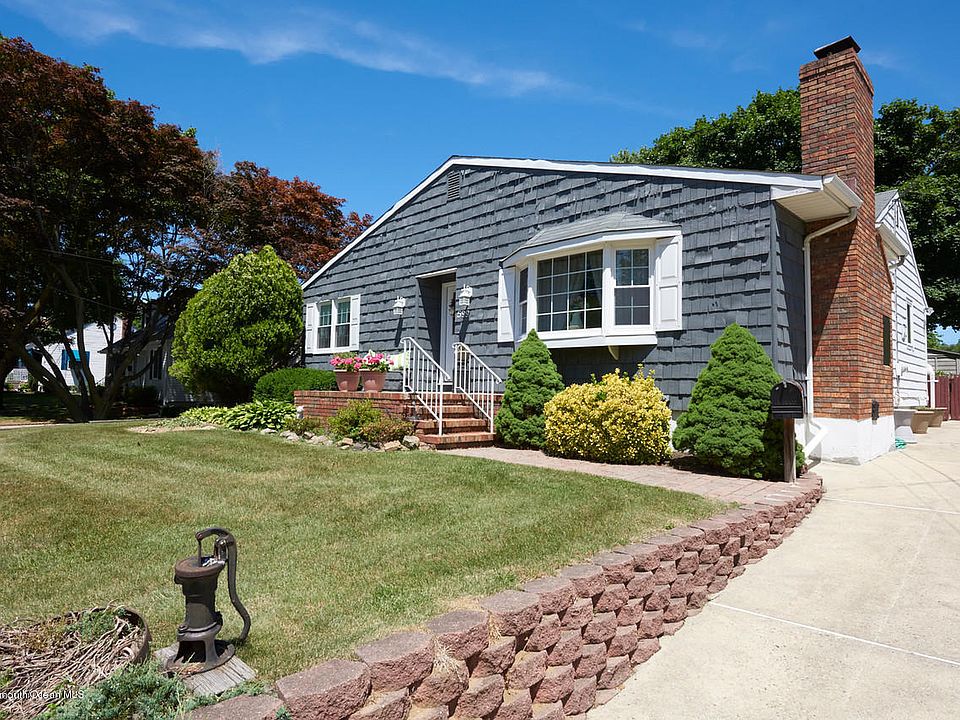 1st image of 599 Greene Avenue