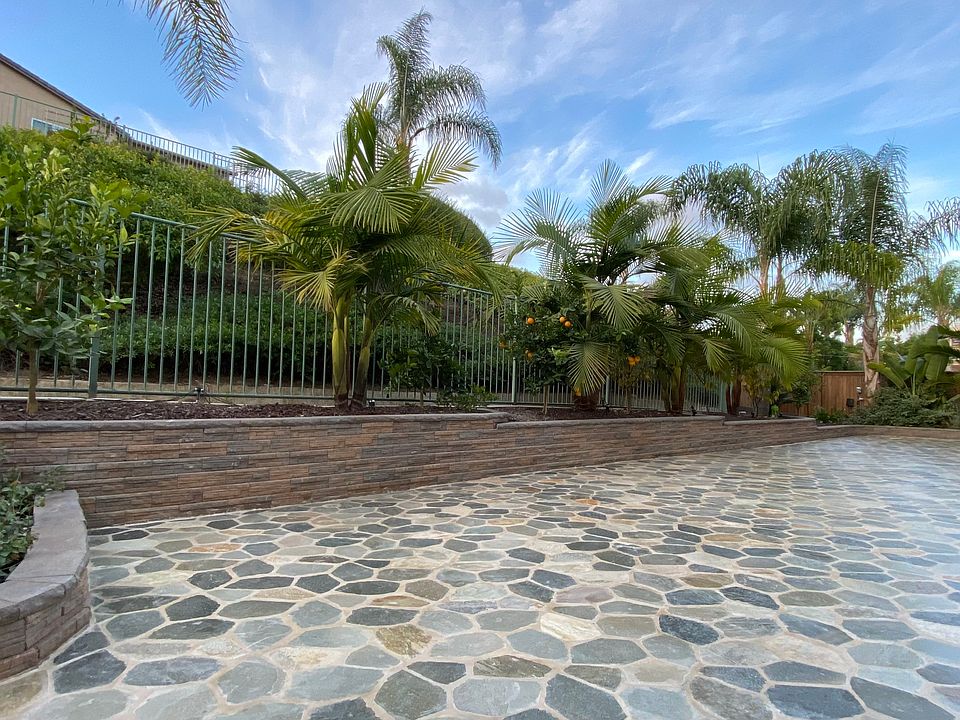 2nd image of 2123 Sea Island Pl