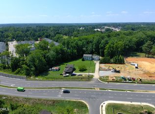 1233 Tulip St, Clayton, NC 27520