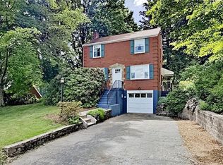 9929 Neuhart Blvd, Wexford, PA
