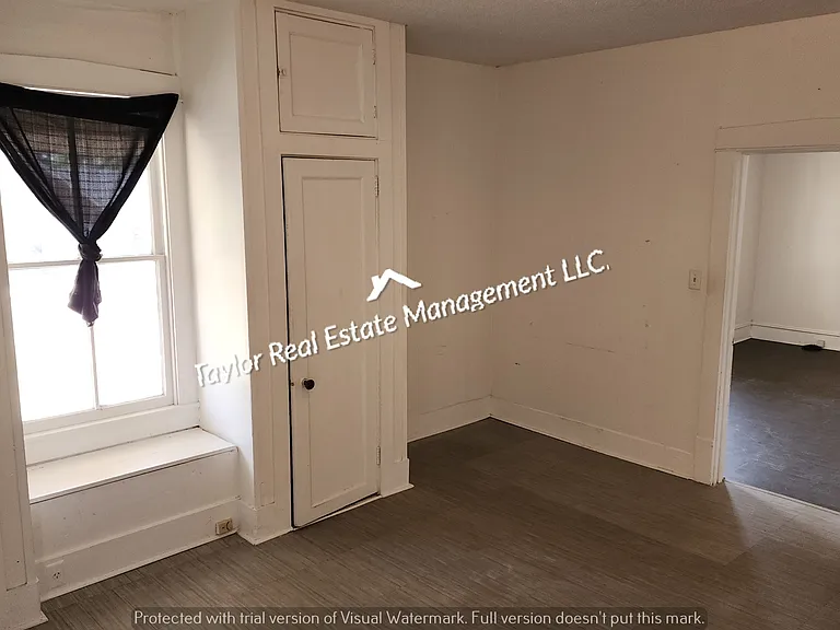 728 Kendrick St — Photo 3
