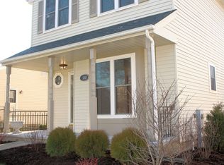 1010 Manchester Crse, Geneva, IL 60134