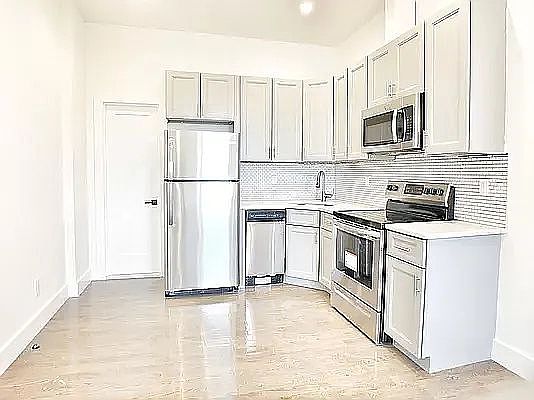 1st image of 53-23 Roosevelt Ave #2F