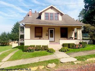 455 Park St, Morgantown, WV 26501