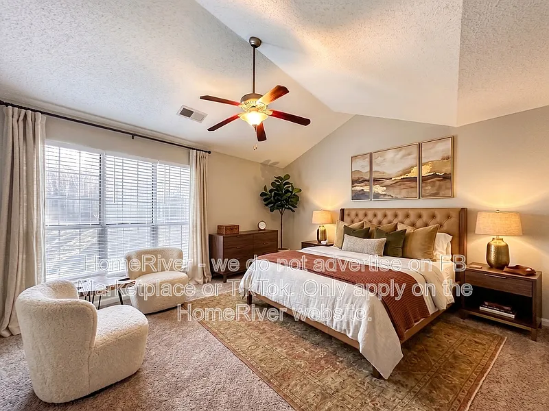 3 bed, 2.5 bath, 2908 sqft, $1,995 — Photo 4