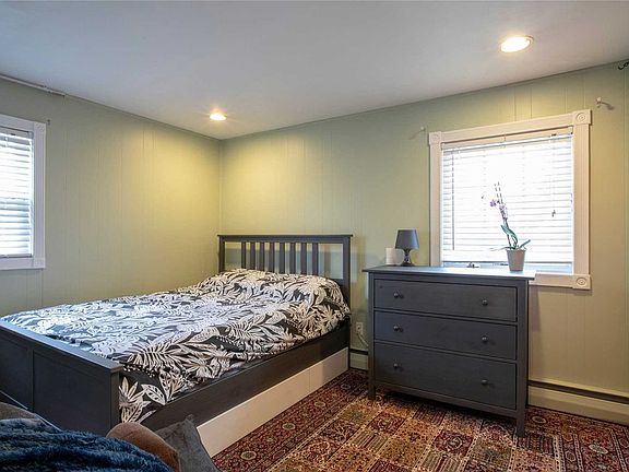4th image of 11 Donald Dr