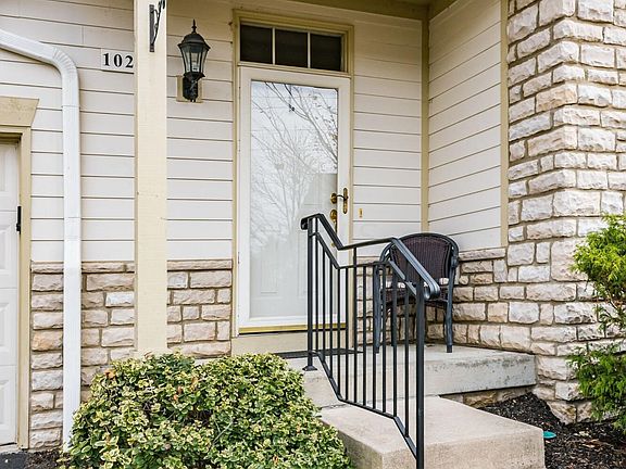 3rd image of 10206 Juliana Cir