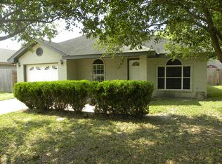2804 Los Pinos Ln, Edinburg, TX 78541