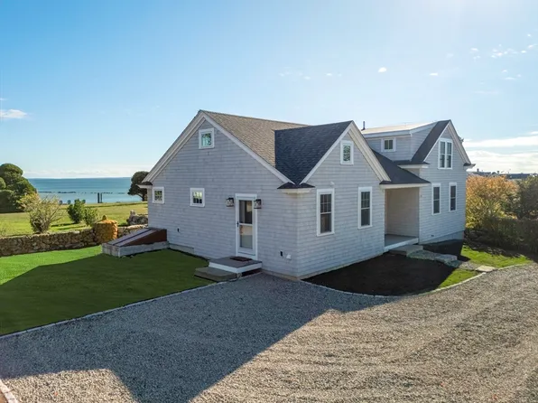 125 Ocean Ave, Dartmouth, MA 02748