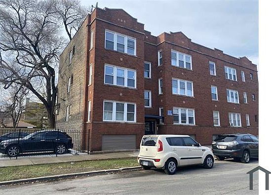 1st image of 224 N Kilbourn Ave #2N