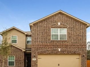 10450 Sweetwater Creek Dr, Cleveland, TX 77328