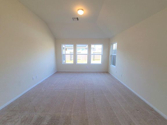 4th image of 2306 Garden Square Path