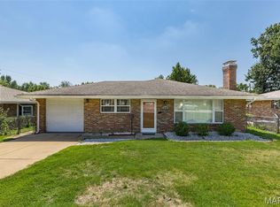 9108 Brownridge Dr, Saint Louis, MO 63114