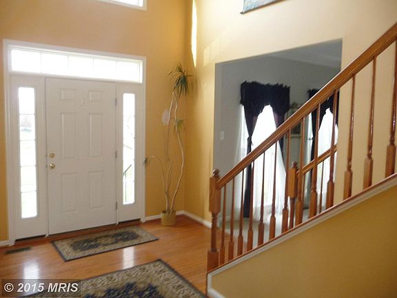 2 Story Foyer