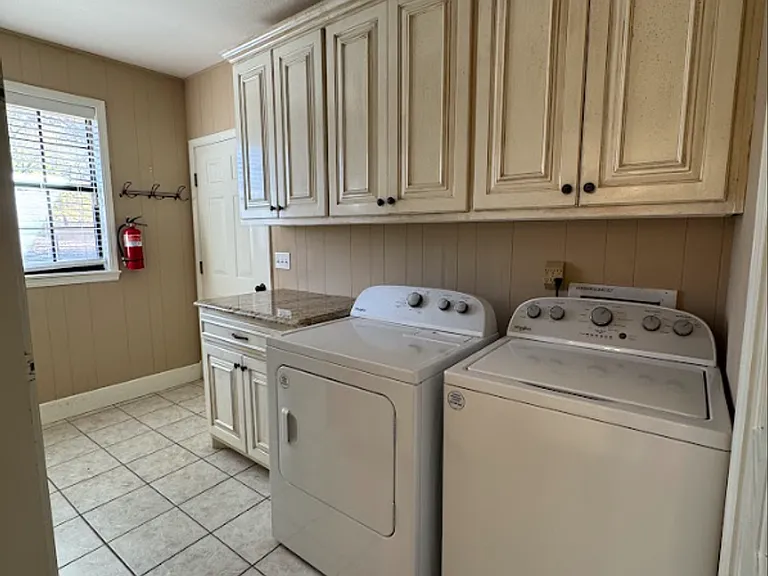 23 Howard Pl — Photo 12