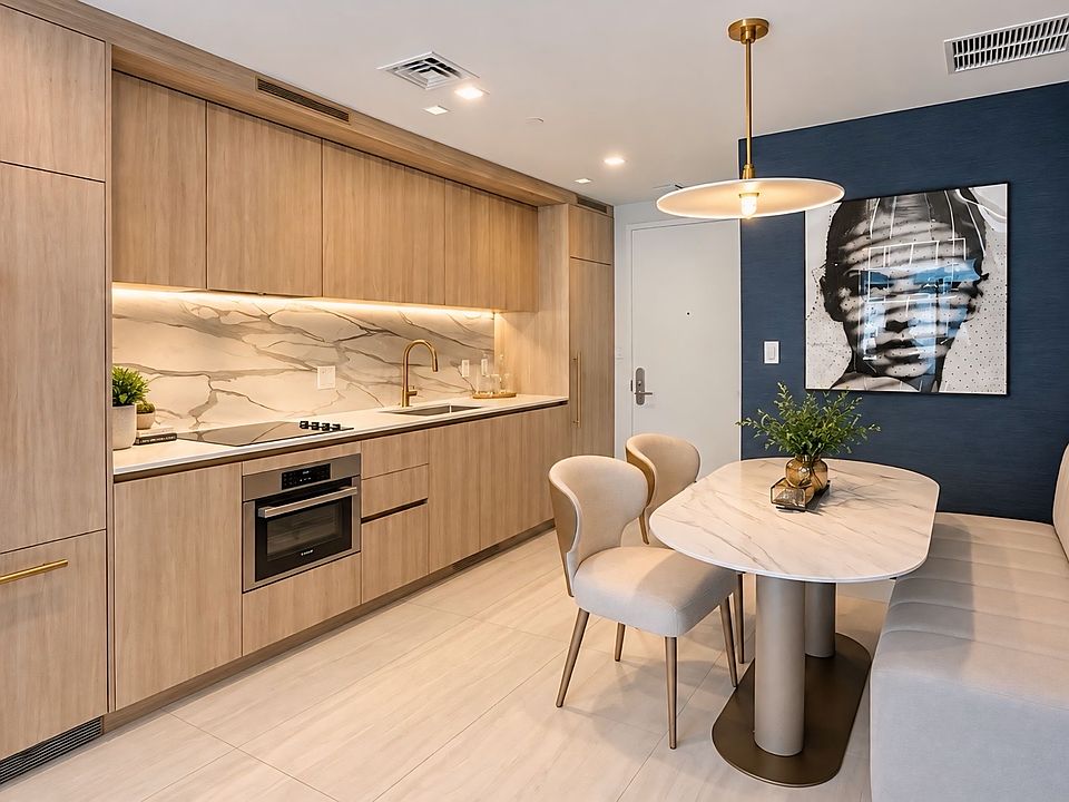 1st image of 76 SE 5th St #2811