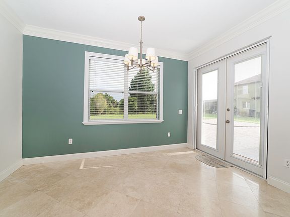 5th image of 10124 Malpas Point Unit 1