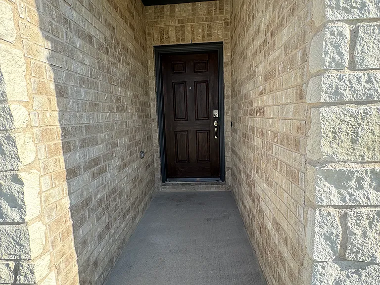 3333 Cross Shore Dr — Photo 5