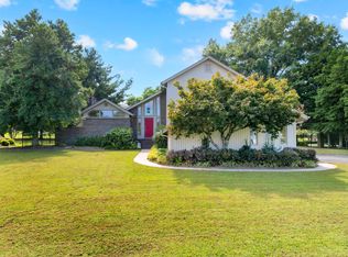 203 Kingsridge Blvd, Tullahoma, TN 37388