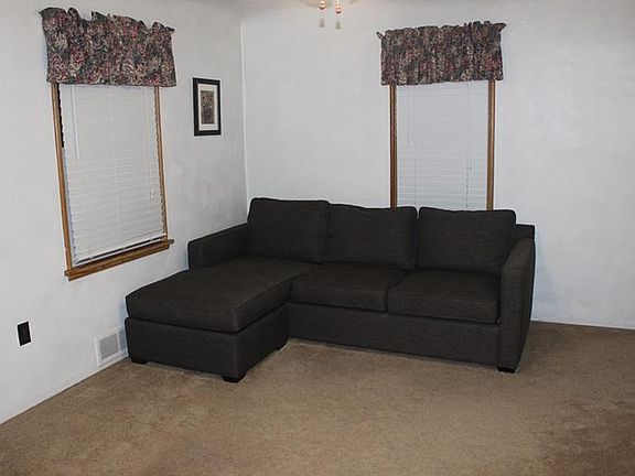 4th image of 943 Saxonburg Blvd