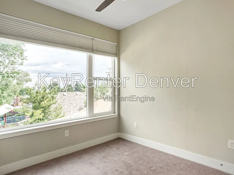 3820 N Zenobia St — Photo 4
