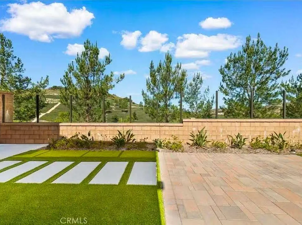 1477 Fairgreen