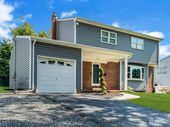 37 Janet Ct, Milltown, NJ 08850