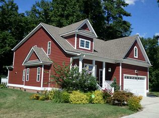 903 Bells Creek Ct, Chesapeake, VA 23322