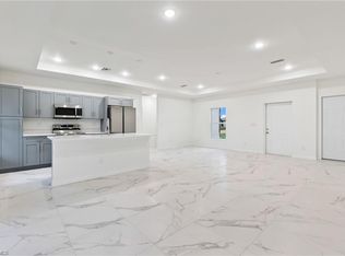 819 Joponica Ave S, Lehigh Acres, FL 33974