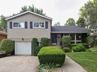 875 S Bryan St, Elmhurst, IL 60126