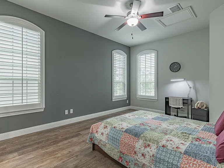 12163 Curry Creek Dr — Photo 19