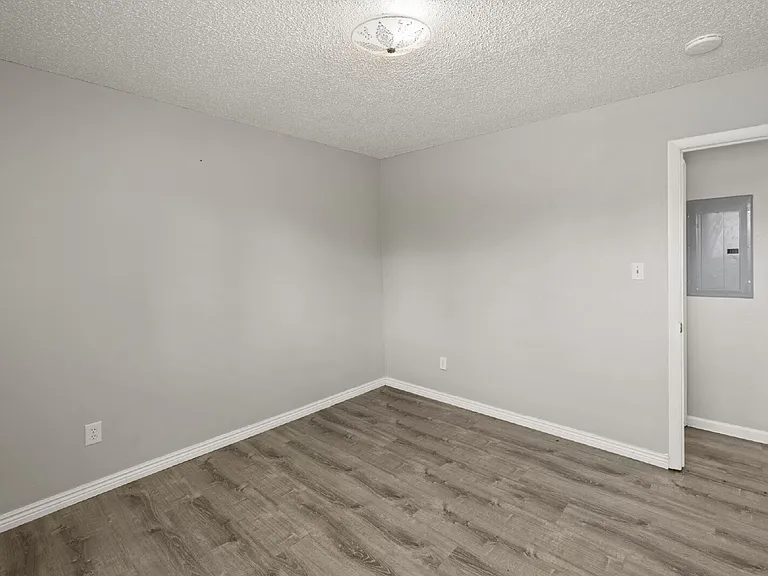 5520 Fiesta Ln #A — Photo 24