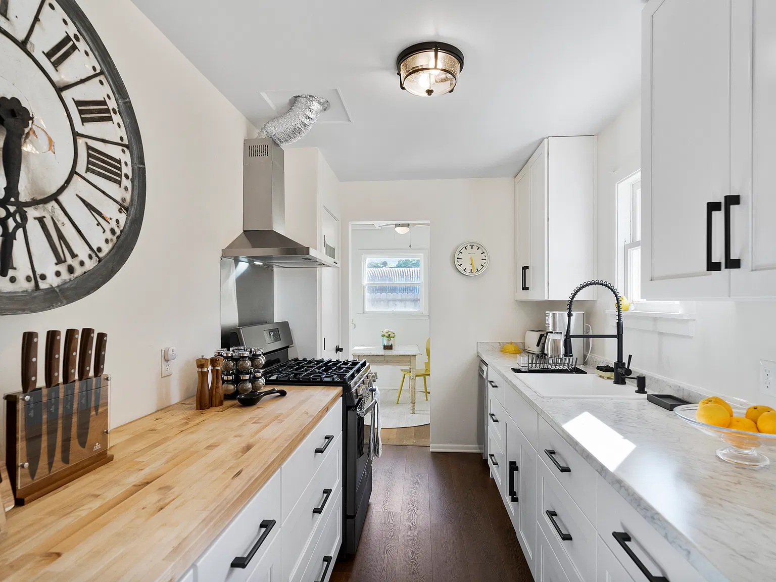 1 bed, 913 sqft, $3,450 — Photo 3