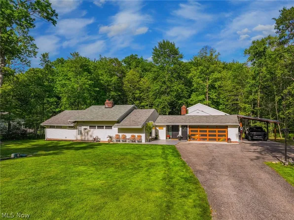 3899 Brainard Rd, Beachwood, OH 44122