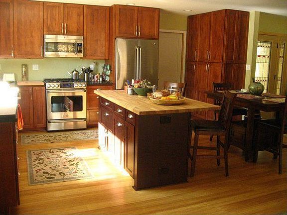 Remodeled Kitchen and new Front Door