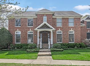 300 Walnut St, Winnetka, IL 60093