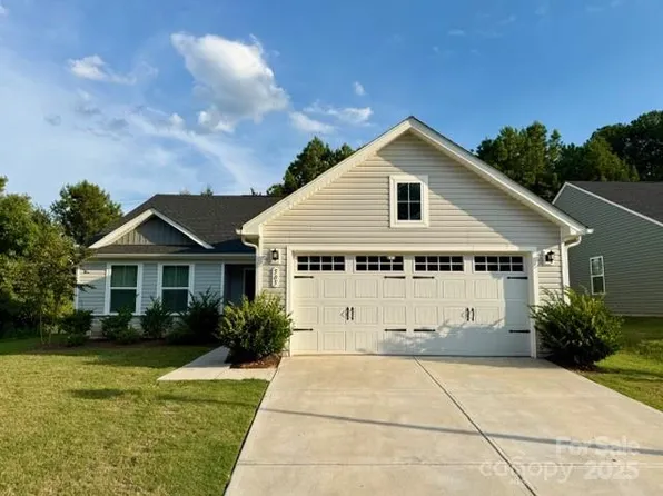 505 Grandiflora Ave, Lancaster, SC 29720