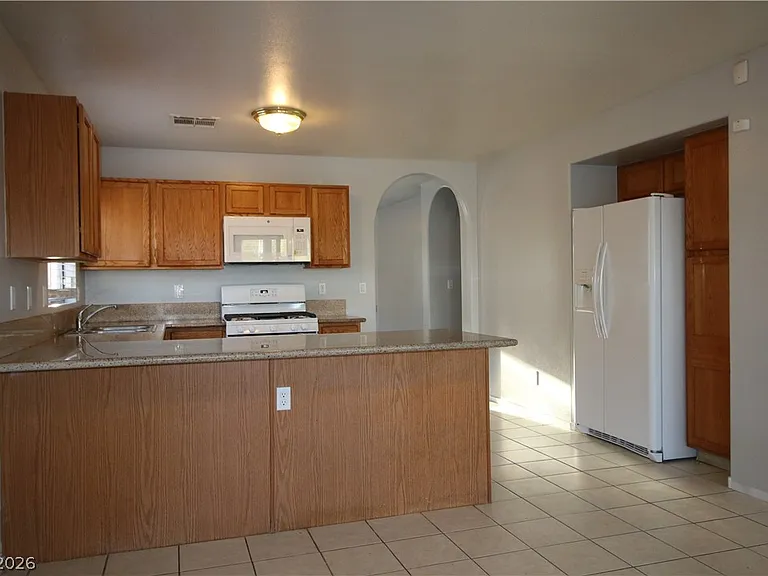 7868 Steamboat Springs Ct — Photo 16
