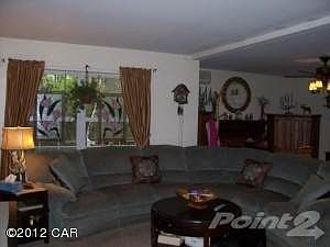 Murphy living room 1