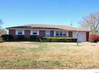 411 N Carter St, Desloge, MO 63601
