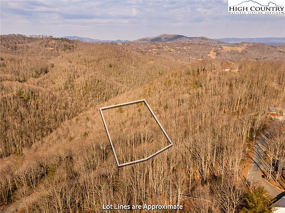 3rd image of 1122 Pine Ridge Road