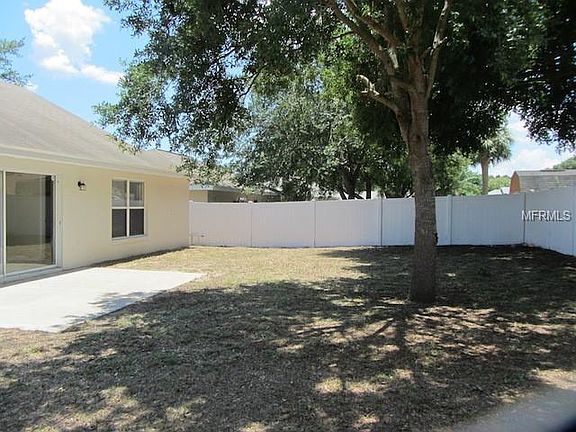 4th image of 3808 Meadow Green Dr