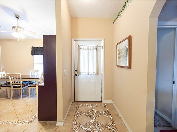 4th image of 4715 Mallard Dr